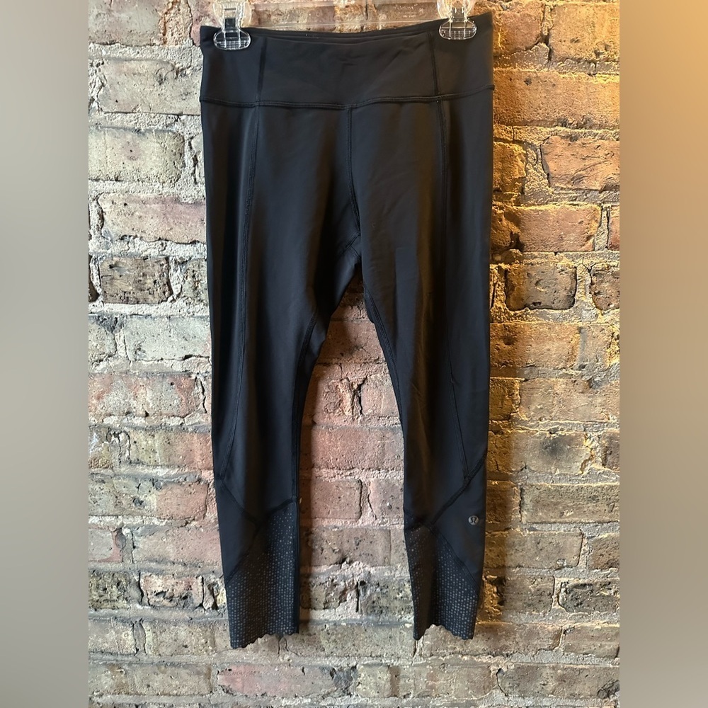 lululemon athletica Black Capris